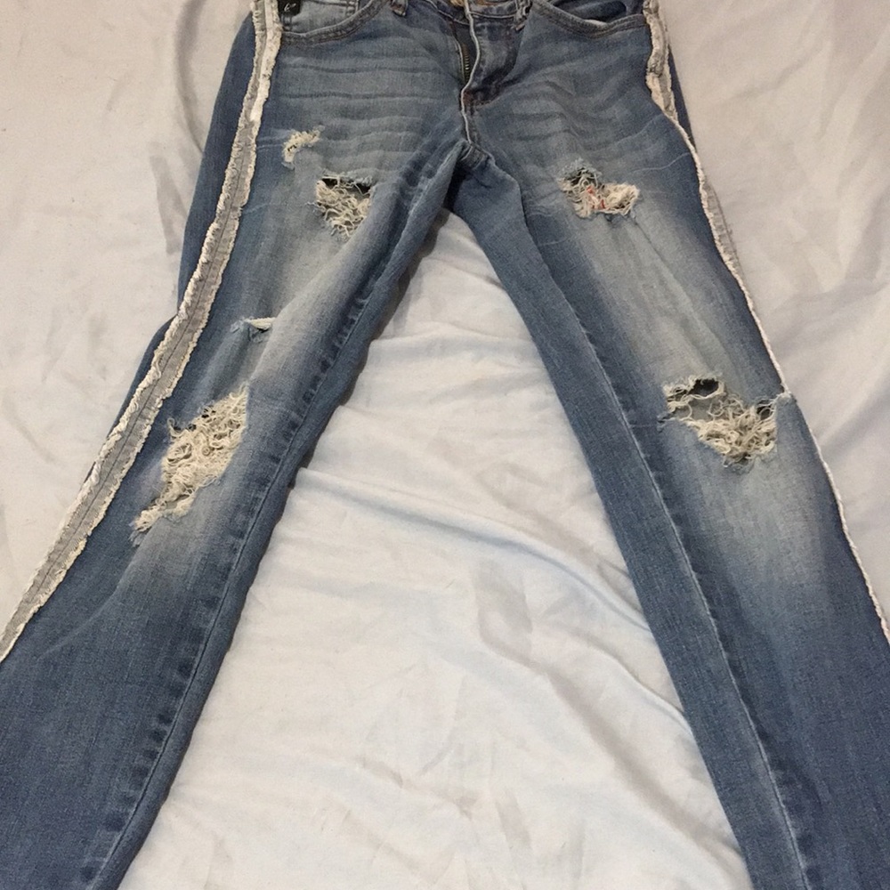 Ripped jeans